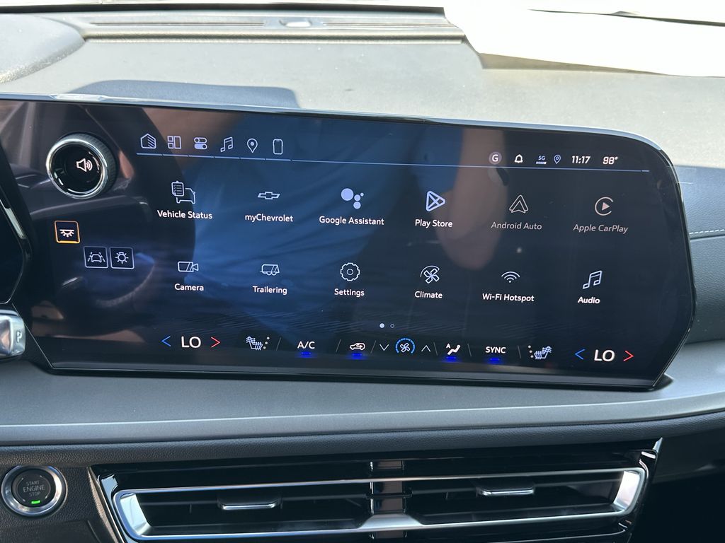 new 2026 Chevrolet Traverse car, priced at $38,295