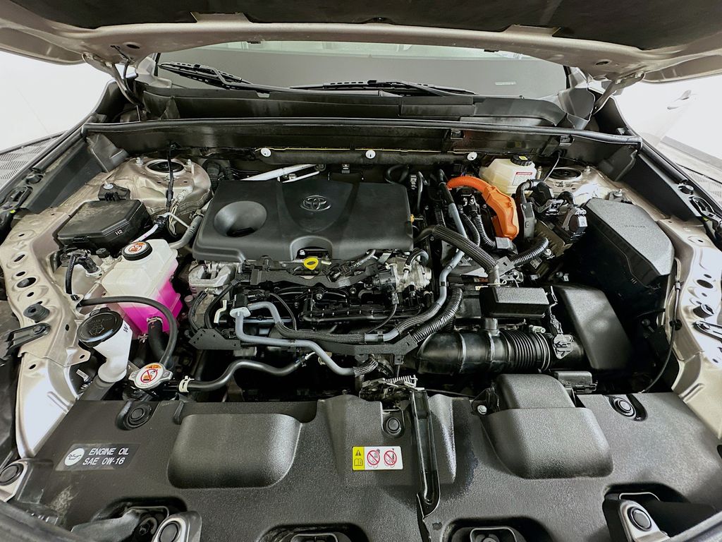 Thumbnail: 2023 Toyota Venza - 29