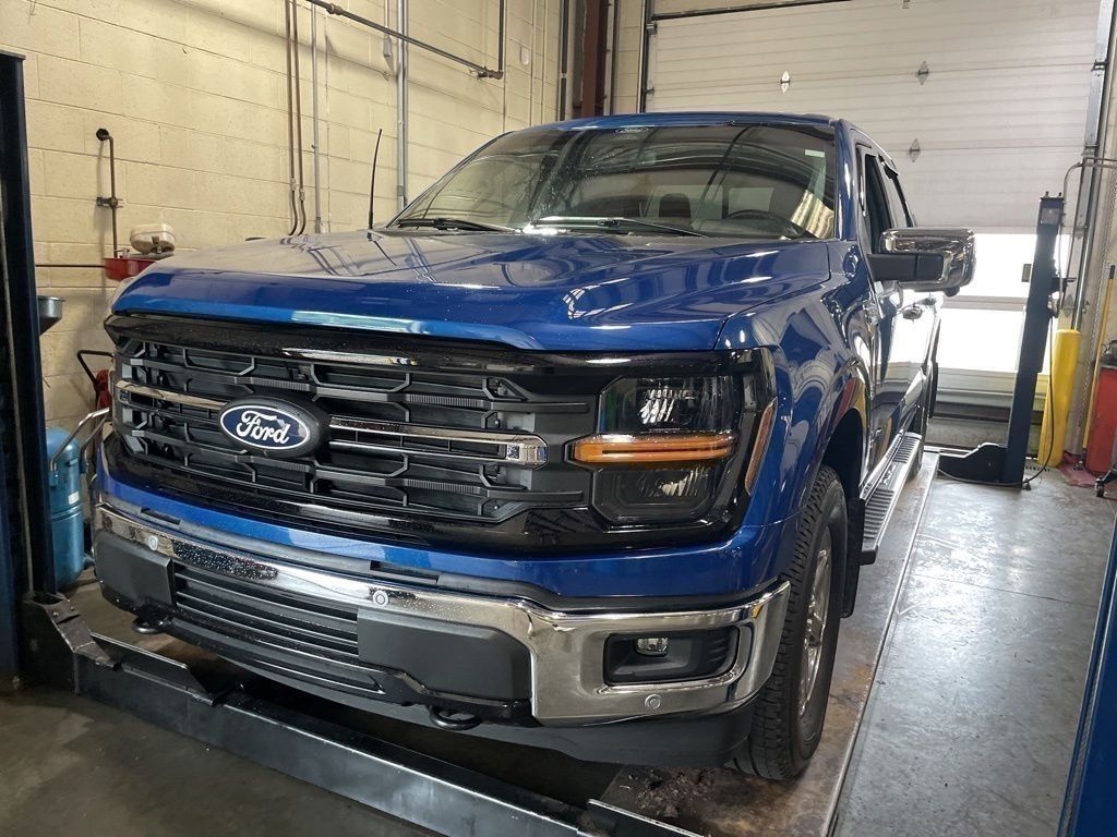 Blue Metallic 2025 Ford F-150 XLT SuperCrew 4WD Pickup Truck Four-Wheel Drive Automatic