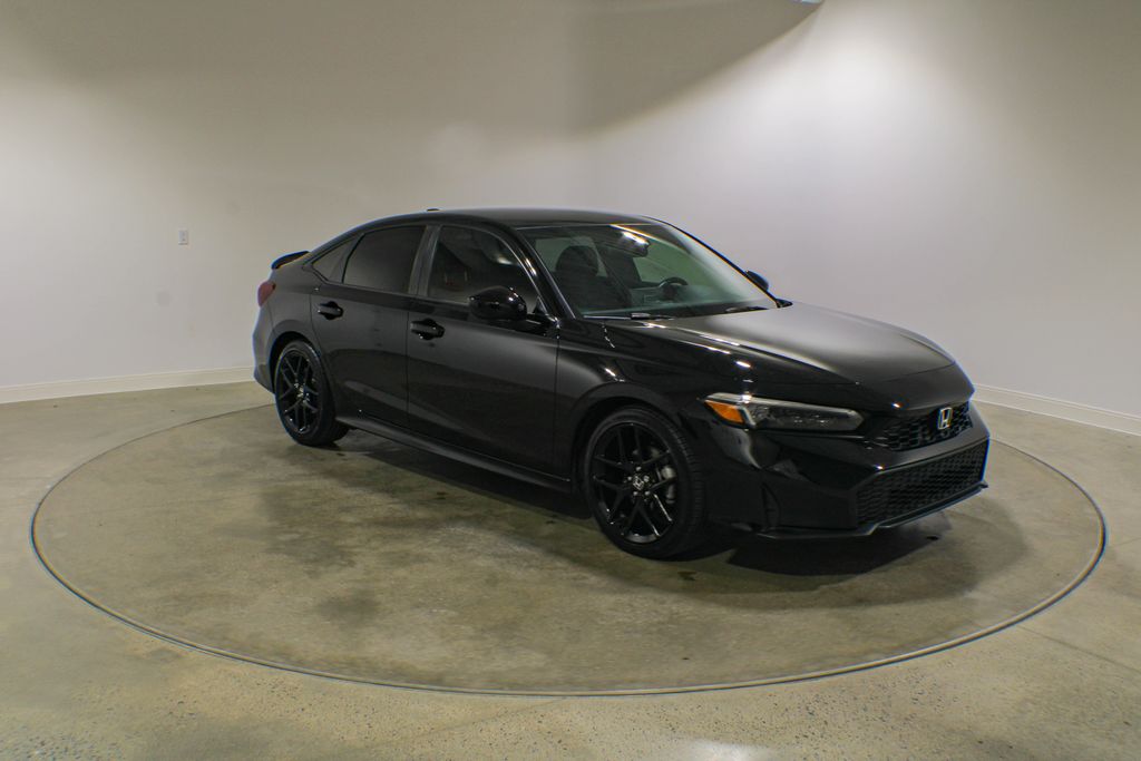 Used 2025  Honda Sport image 8