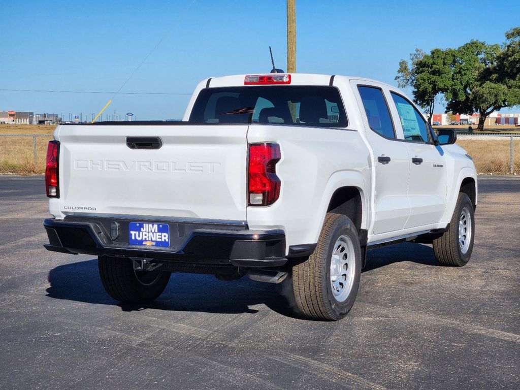 2024 Chevrolet Colorado Work Truck 3