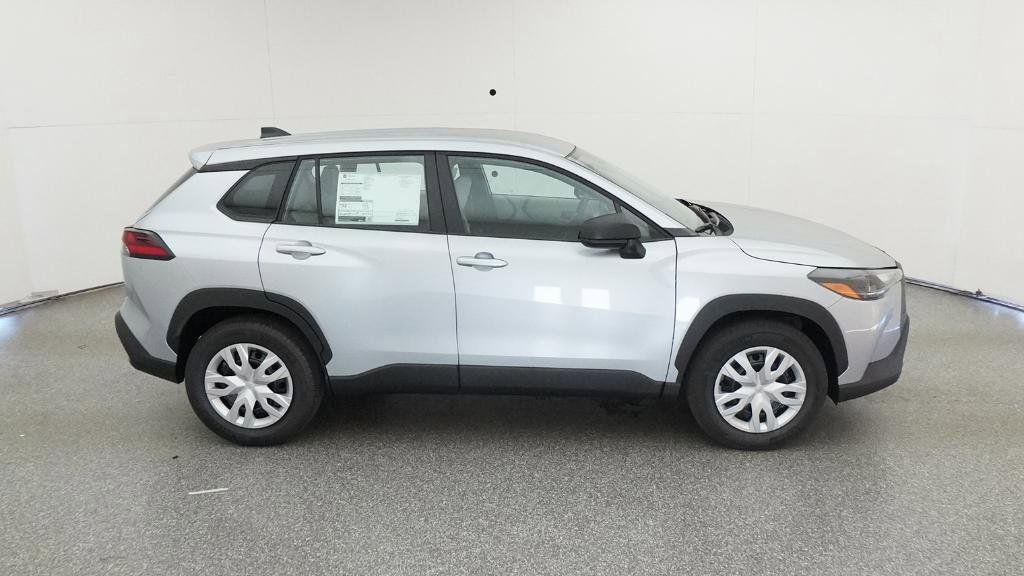 Thumbnail: 2026 Toyota Corolla Cross - 26