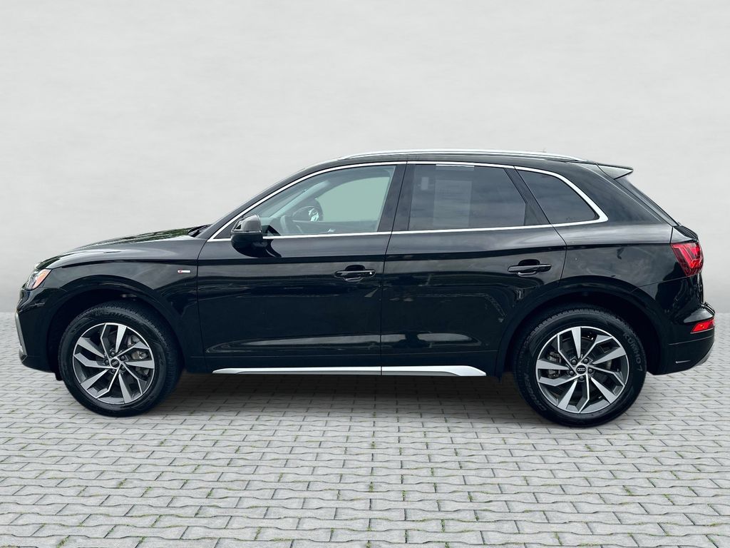 Thumbnail: 2023 Audi Q5 - 8