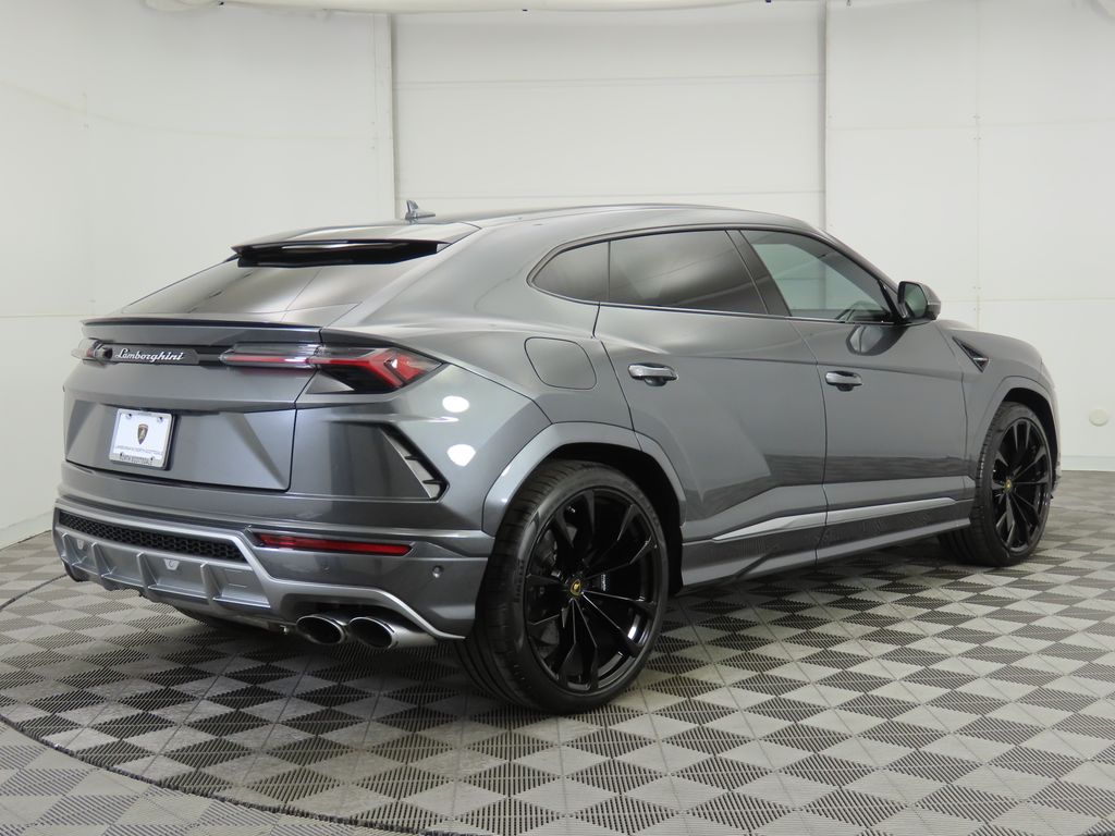 2019 Lamborghini Urus S 5