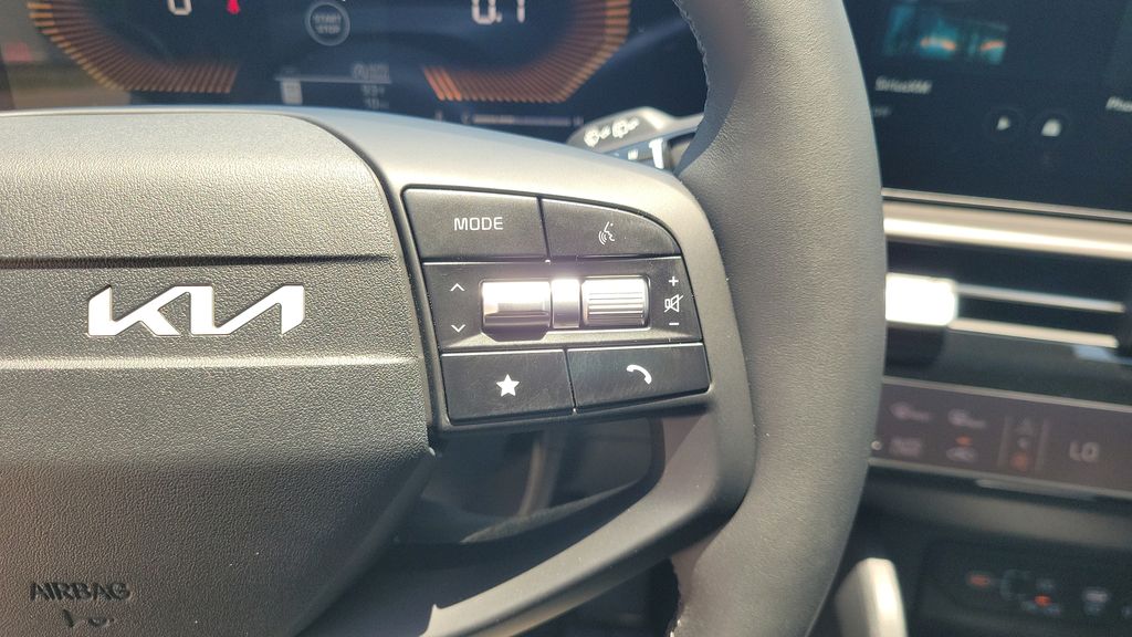 New 2026 White Kia EX image 22