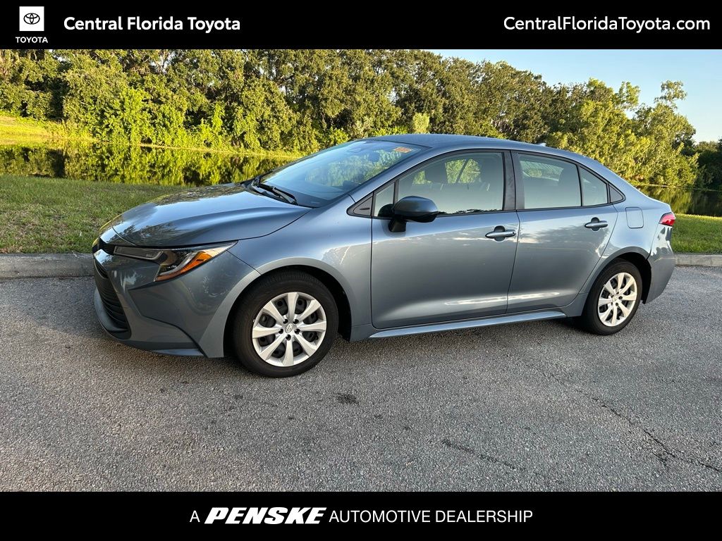 Thumbnail: 2023 Toyota Corolla - 1