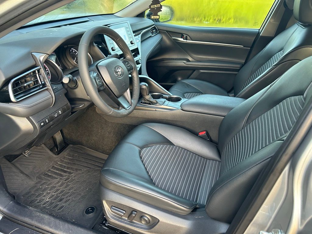 Thumbnail: 2023 Toyota Camry - 14