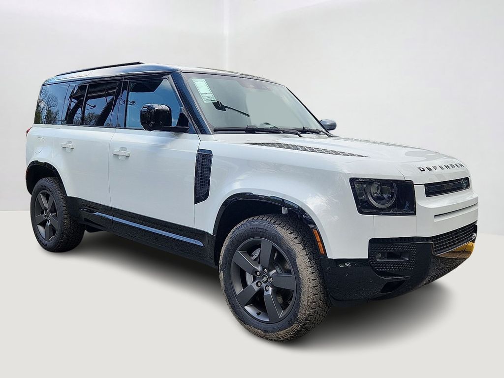 2025 Land Rover Defender 110 3