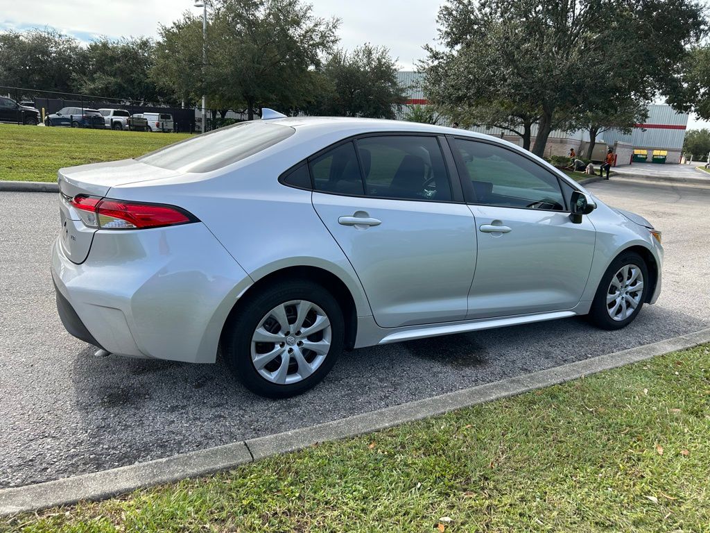 Thumbnail: 2023 Toyota Corolla - 5
