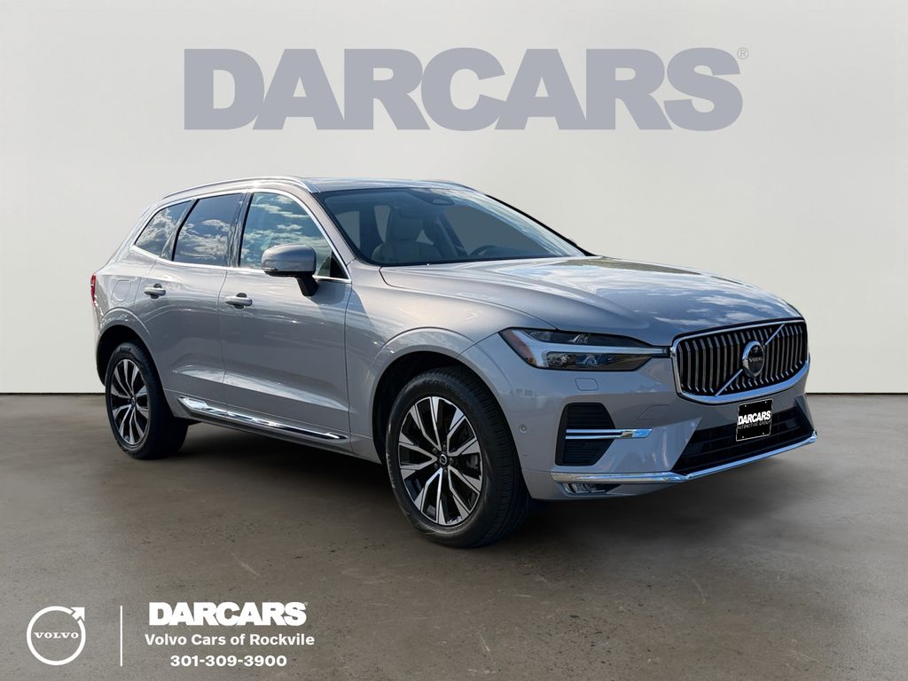 2023 Volvo XC60 B5 Plus Bright Theme AWD