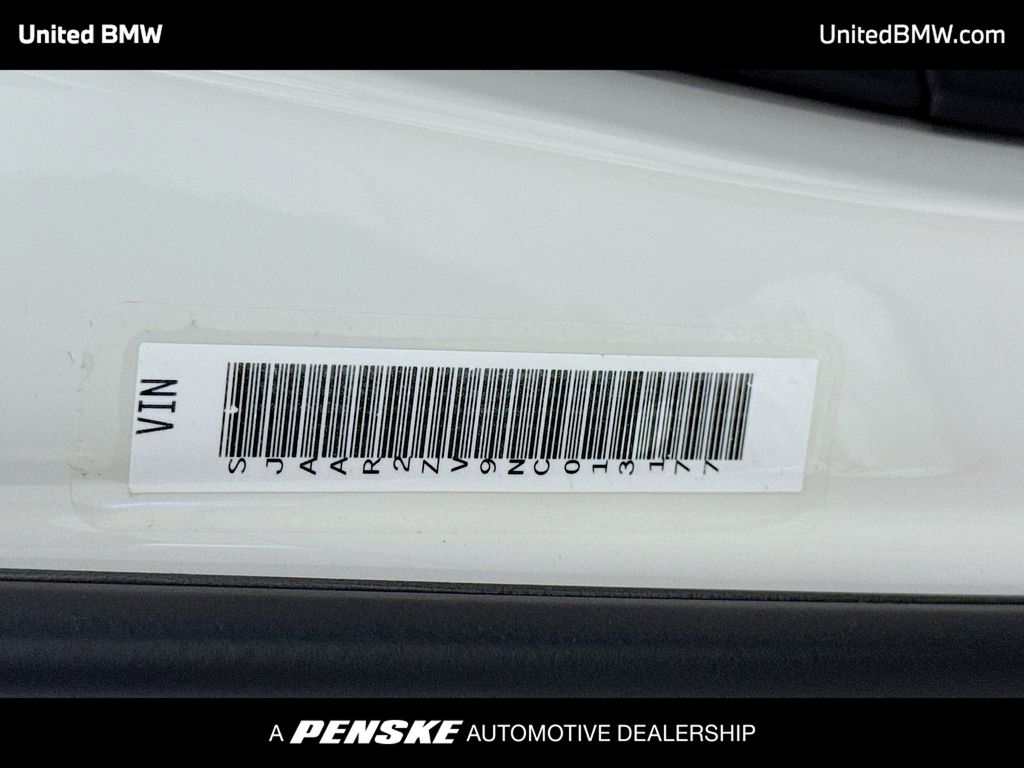 Thumbnail: 2022 Bentley Bentayga - 15