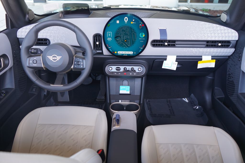 Thumbnail: 2026 MINI Cooper - 10