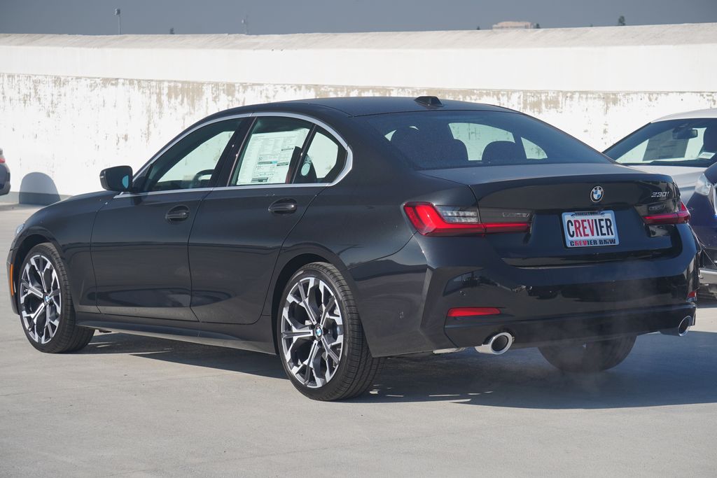 Thumbnail: 2026 BMW 3 Series - 7