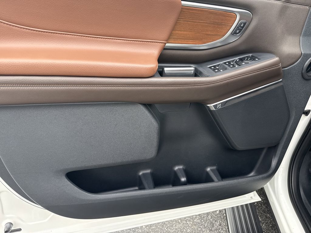 Used 2025 Ford Expedition Max SUV