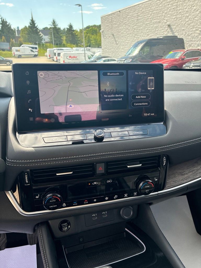 2026 Nissan Rogue Platinum Gold at South Hills Kia