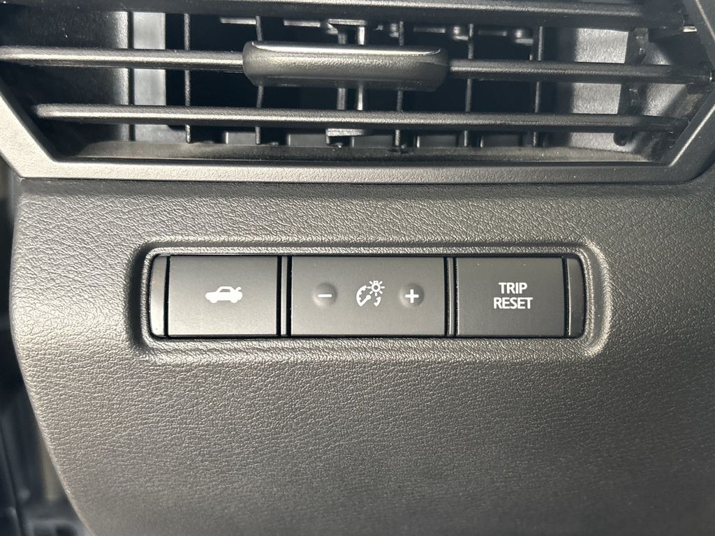 Used 2024 Nissan Altima Sedan