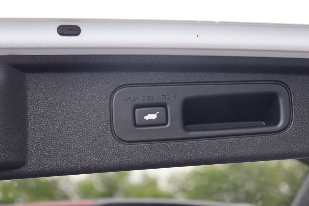 Thumbnail: 2026 Honda Odyssey - 13