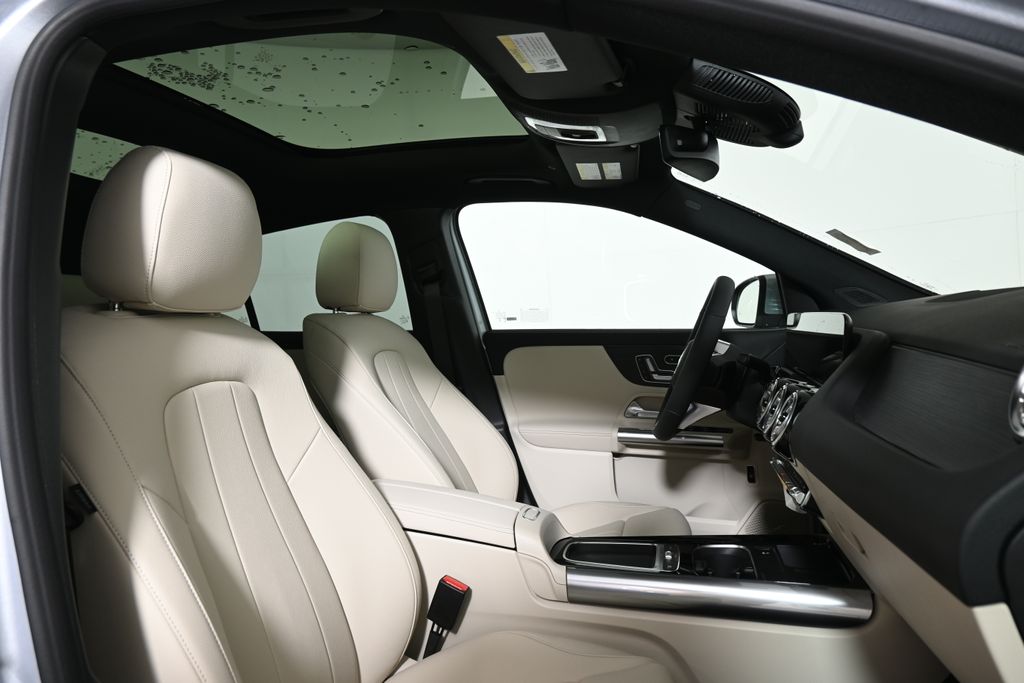 Thumbnail: 2026 Mercedes-Benz GLA - 22