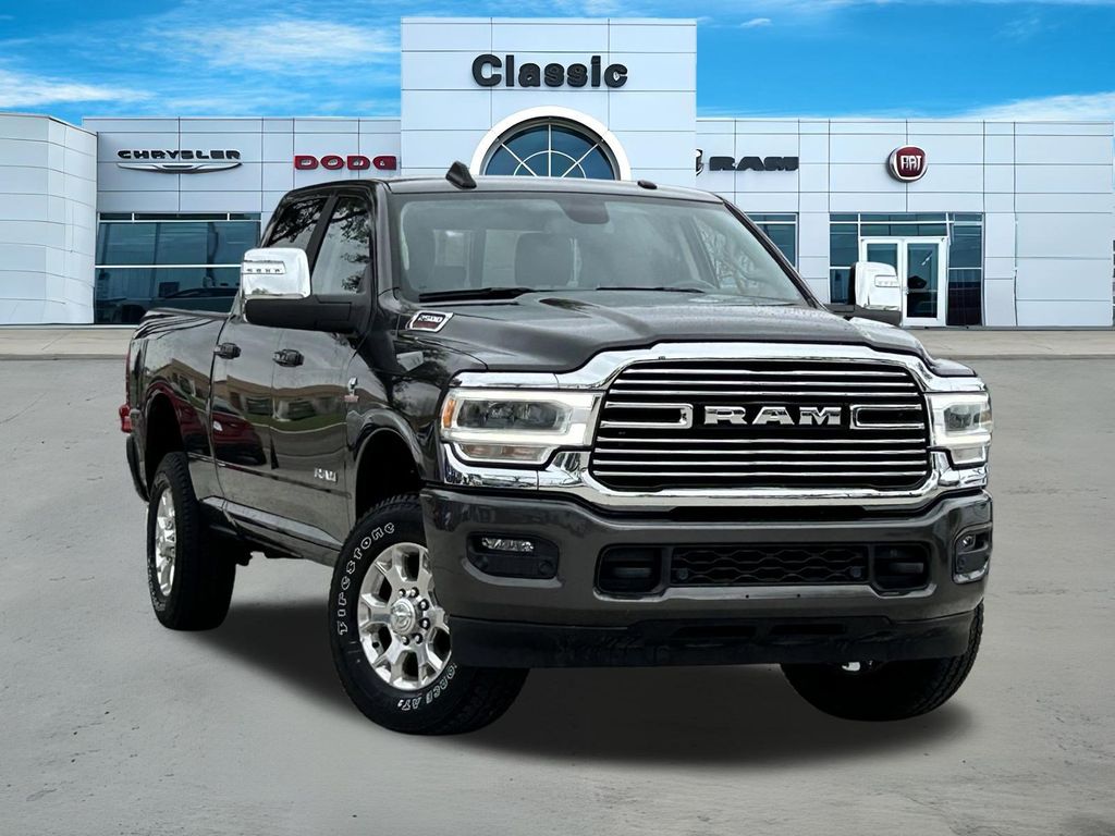 2024 RAM 2500 Laramie Crew Cab 4WD