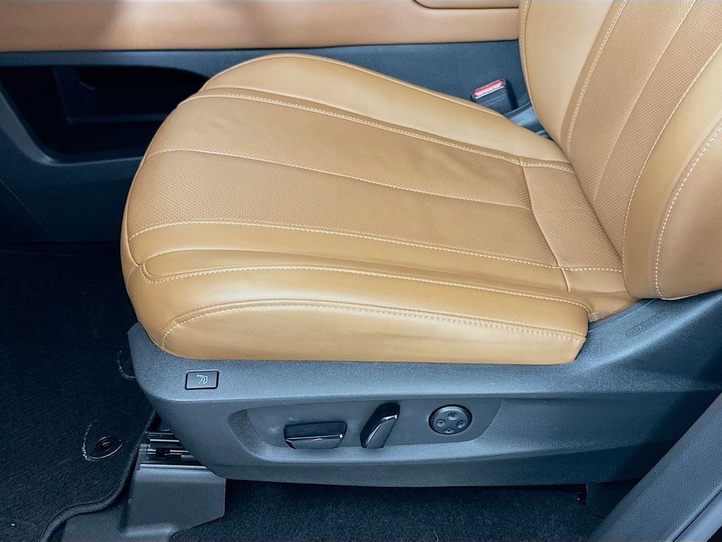 Thumbnail: 2022 INFINITI QX60 - 20