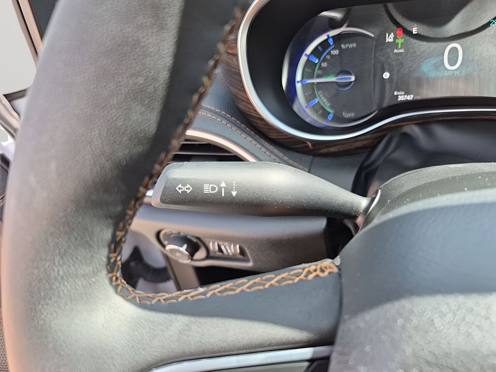 Used Car 2023 Chrysler Pacifica Hybrid  Pinnacle For Sale Under $35,000 In Austin, Texas