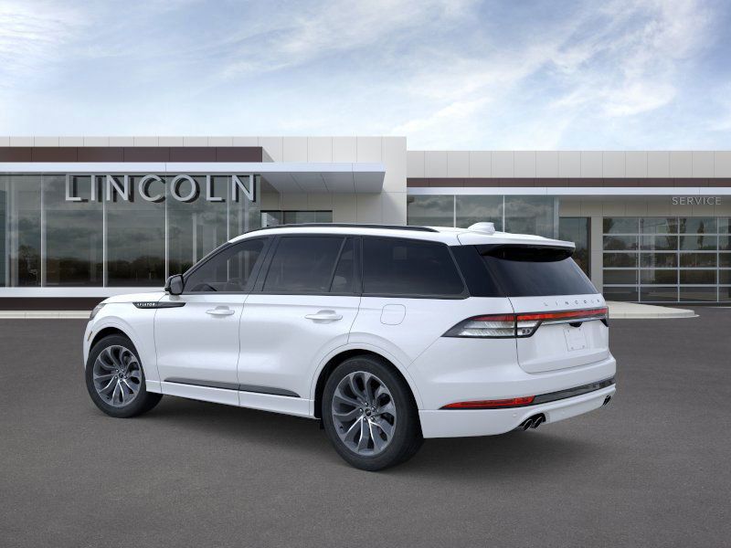 Thumbnail: 2025 Lincoln Aviator - 4
