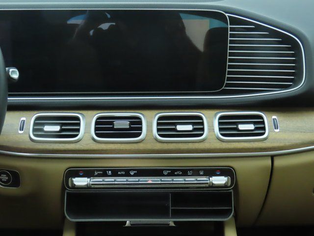 Thumbnail: 2025 Mercedes-Benz GLE - 14