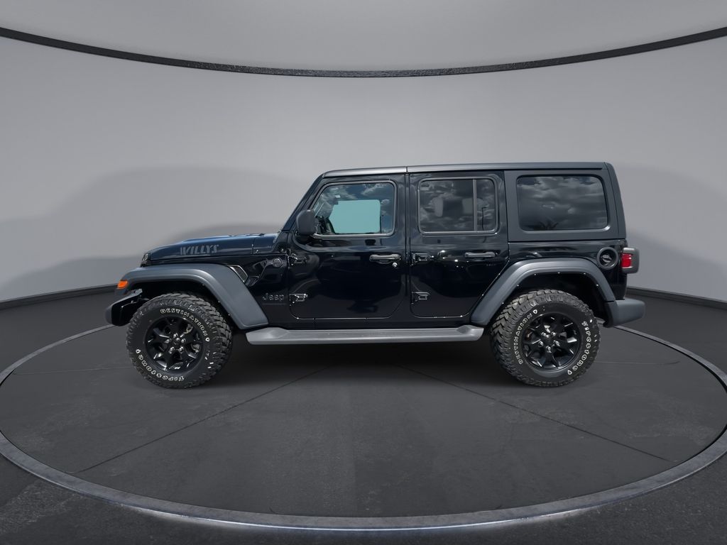 View vehicle photo 5