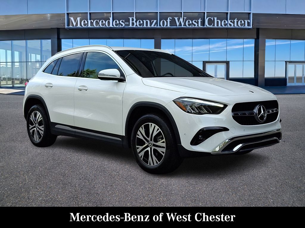 Polar White 2026 Mercedes-Benz GLA SUV / Crossover All-Wheel Drive 8-Speed Dual Clutch