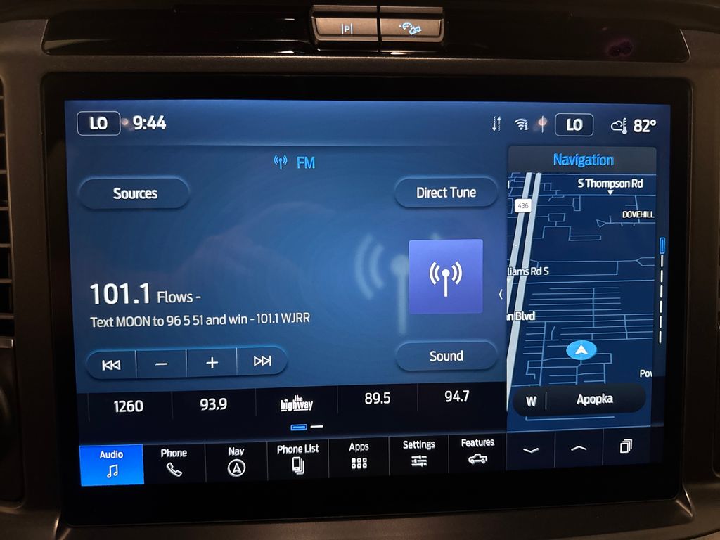 Certified Used 2025 Blue Ford XLT image 27