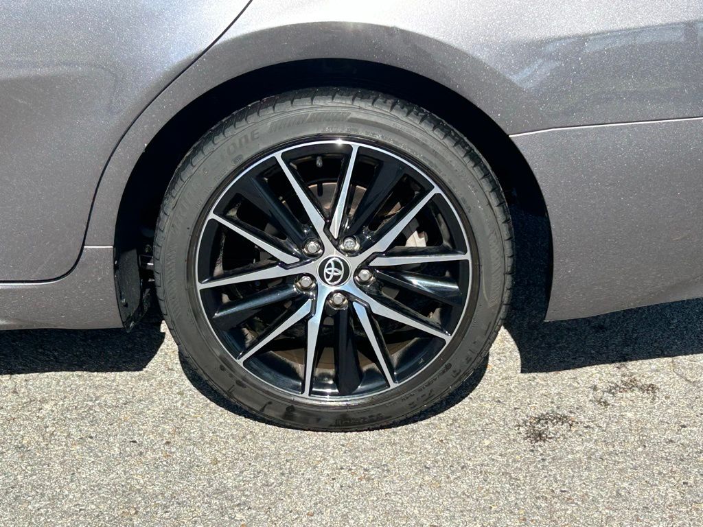 Thumbnail: 2024 Toyota Camry - 9