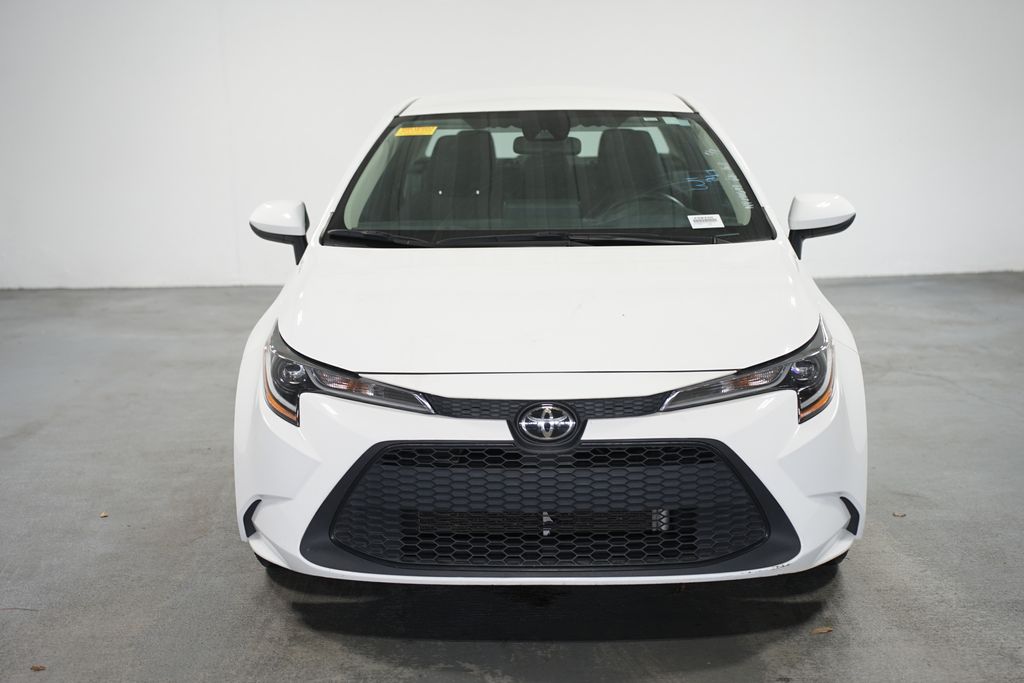 2022 Toyota Corolla LE 2