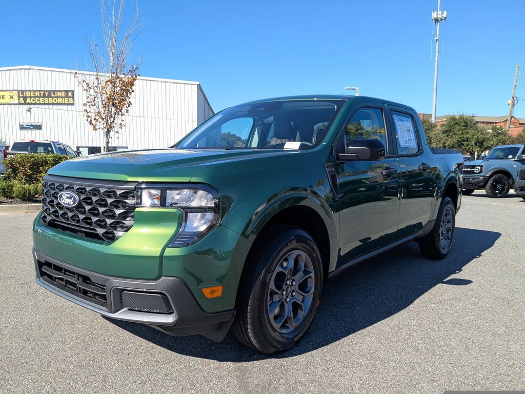 2025 Ford Maverick XLT