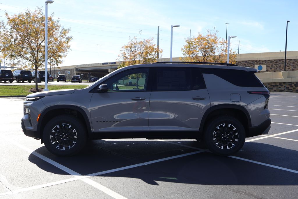 Thumbnail: 2026 Chevrolet Traverse - 4