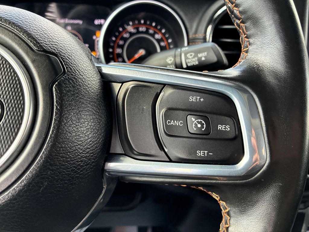 2022 Jeep Gladiator Overland White at Auto Express Mitsubishi
