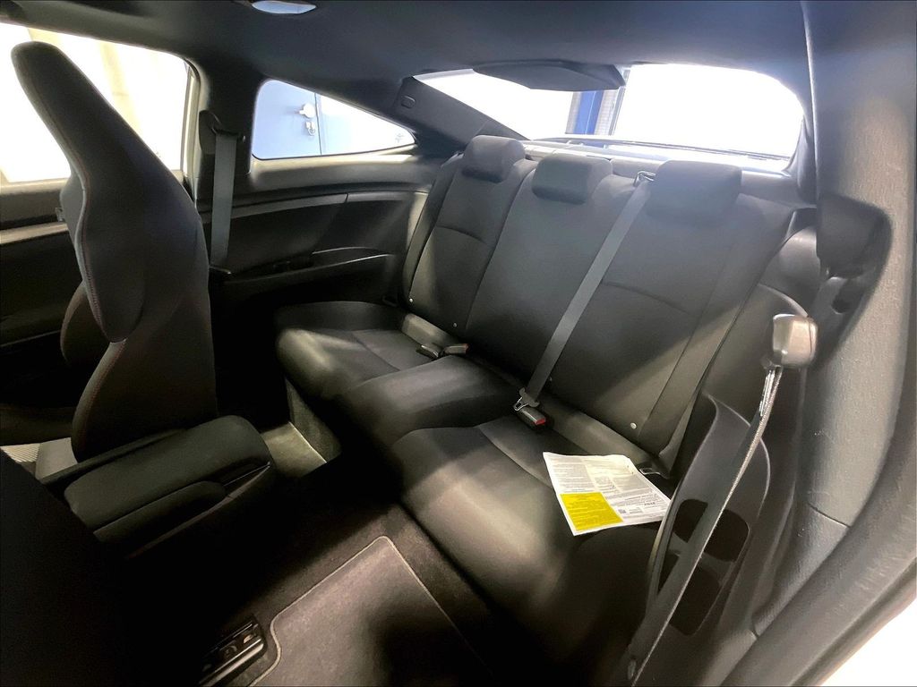 2017 Honda Civic — photo 15