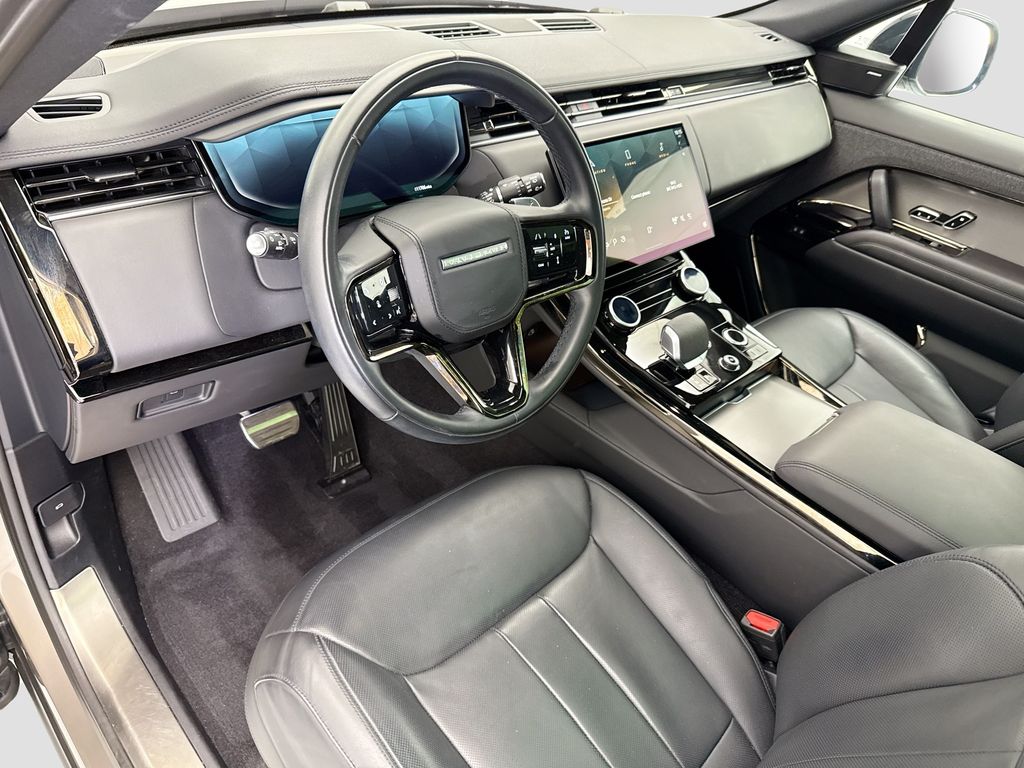 Thumbnail: 2023 Land Rover Range Rover Sport - 4