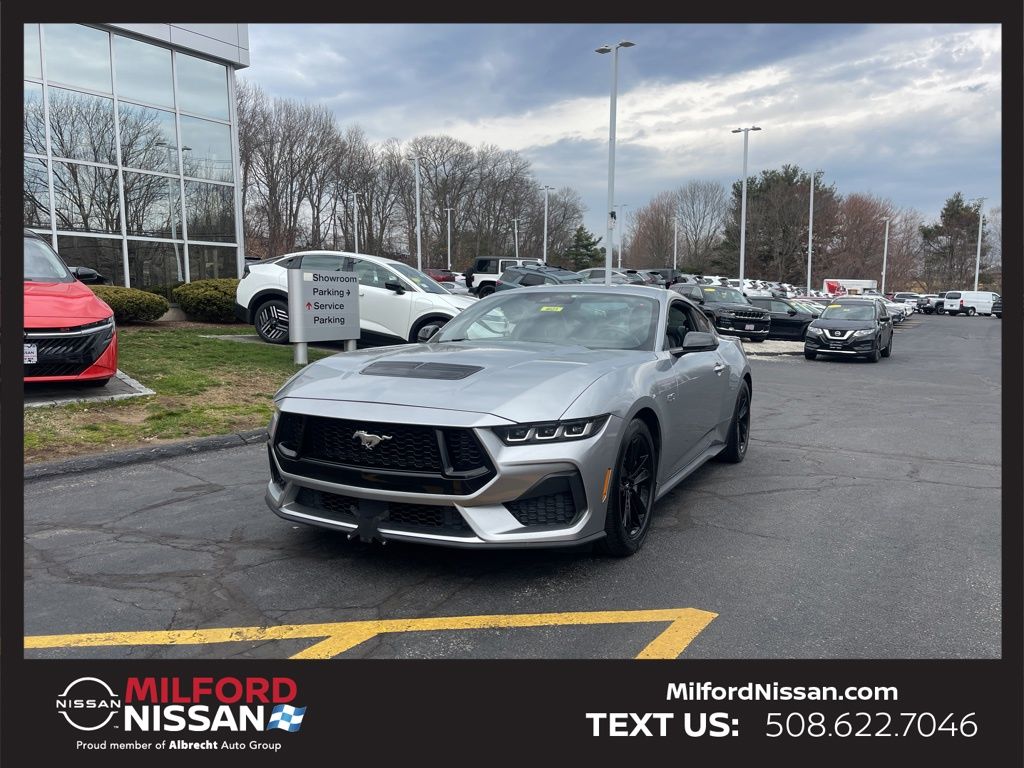 Iconic Silver Metallic 2024 Ford Mustang GT Fastback RWD Coupe Rear-Wheel Drive Automatic