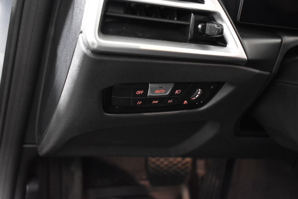 Thumbnail: 2026 BMW 4 Series - 27