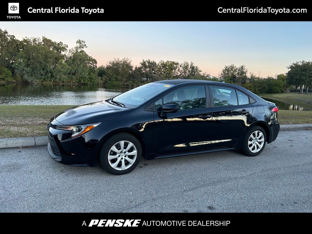 Thumbnail: 2024 Toyota Corolla - 1