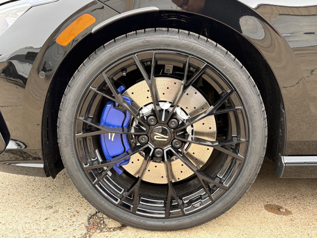 New 2026 Mythos Black Volkswagen 2.0T image 9