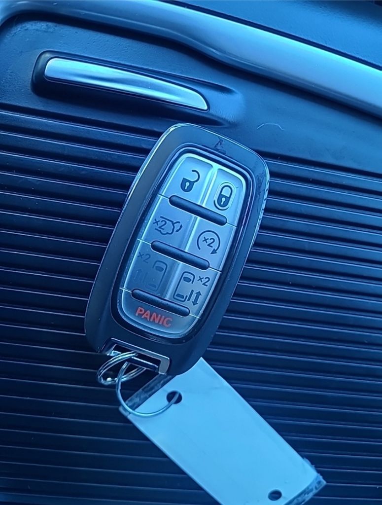 used 2023 Chrysler Pacifica car, priced at $34,299