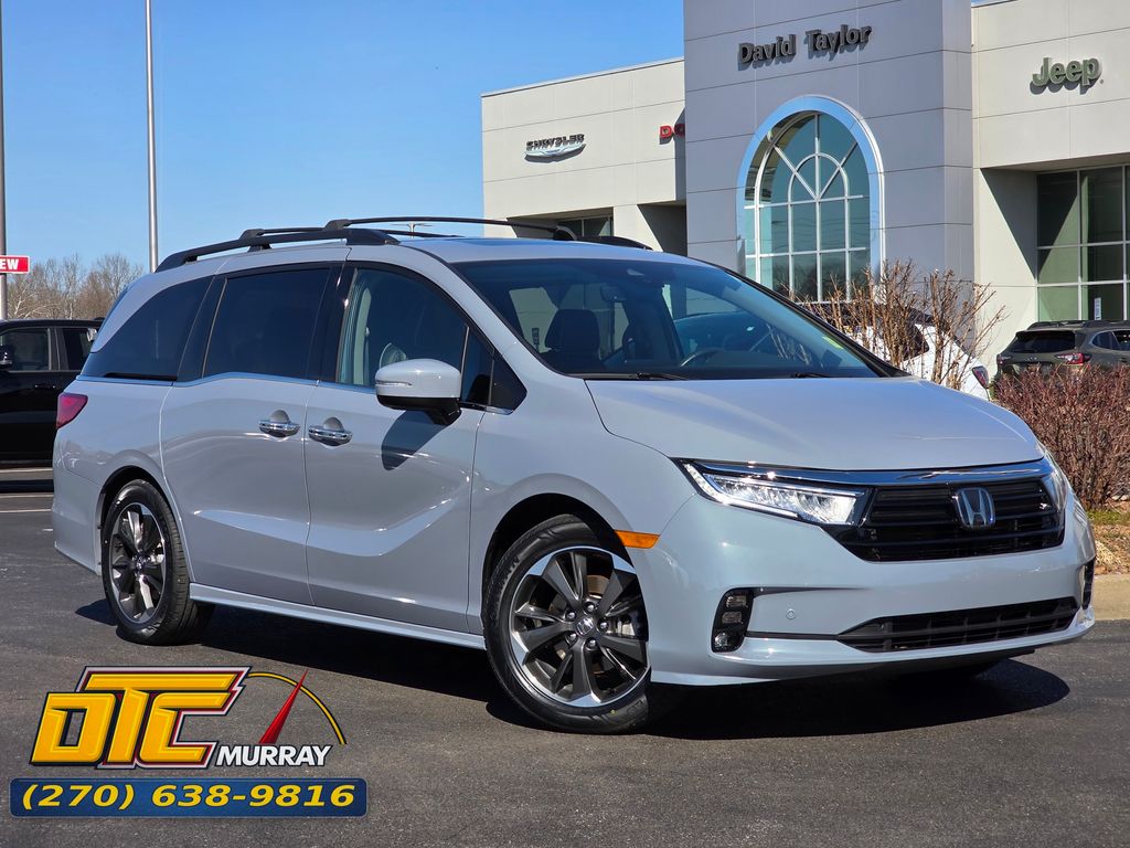 Gray 2024 Honda Odyssey Elite FWD Minivan Front-Wheel Drive Automatic