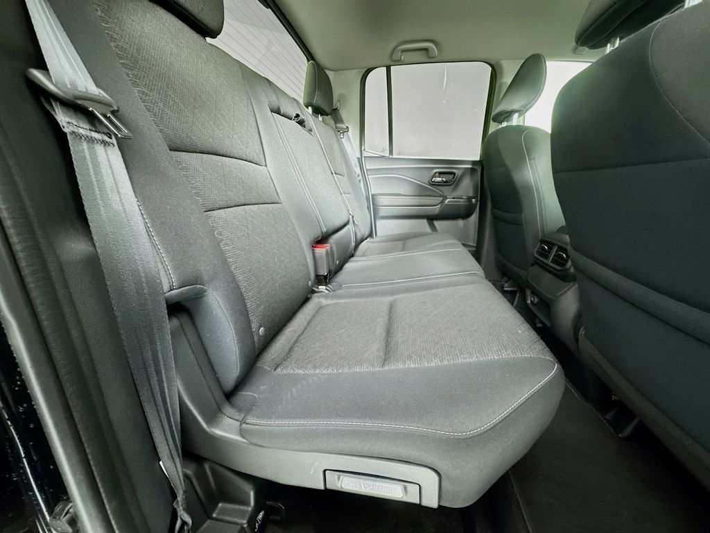 2024 Honda Ridgeline Sport photo