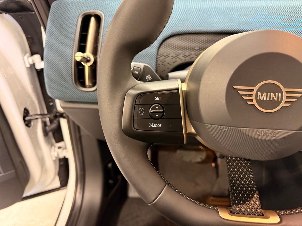 Thumbnail: 2026 MINI Cooper Countryman - 13