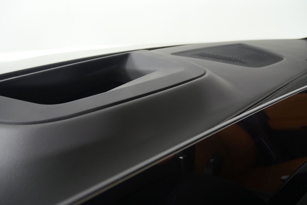 Thumbnail: 2026 BMW X5 - 17