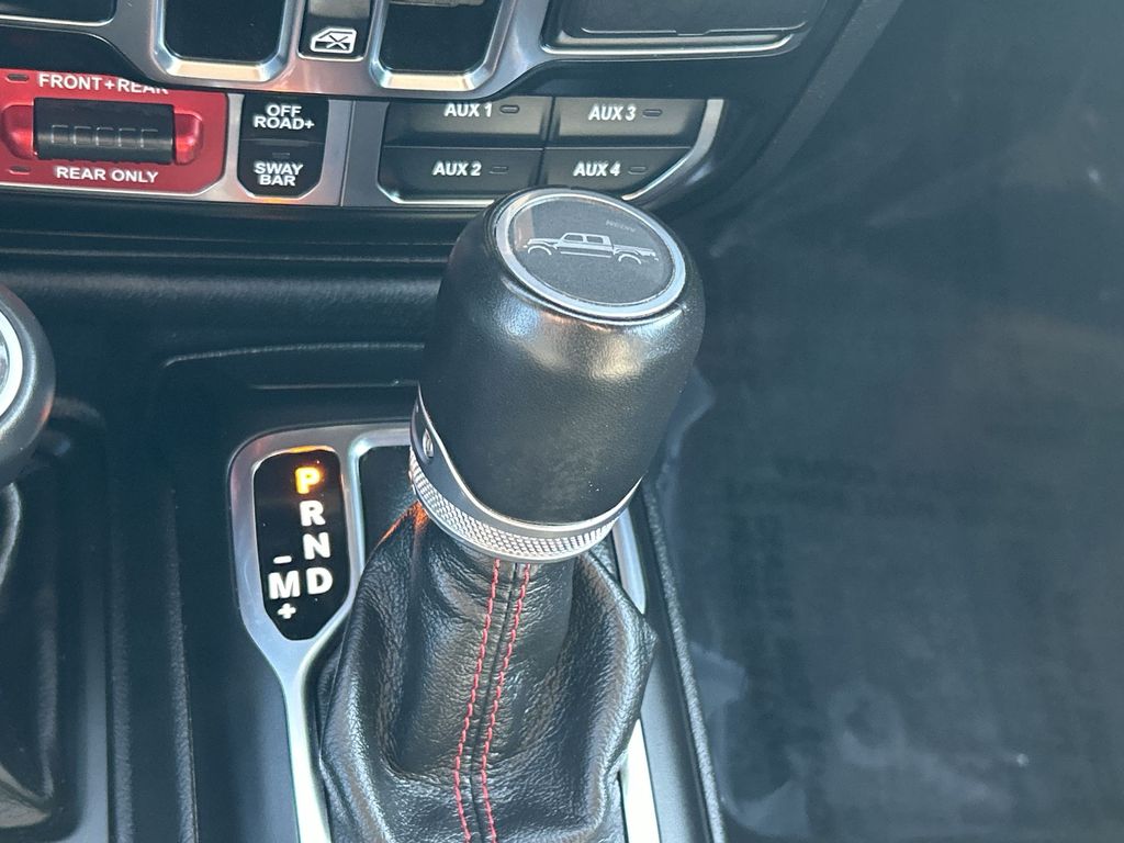 Thumbnail: 2021 Jeep Gladiator - 20