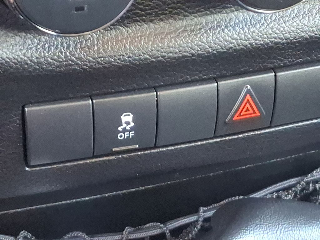 2013 Jeep Wrangler Sport 22
