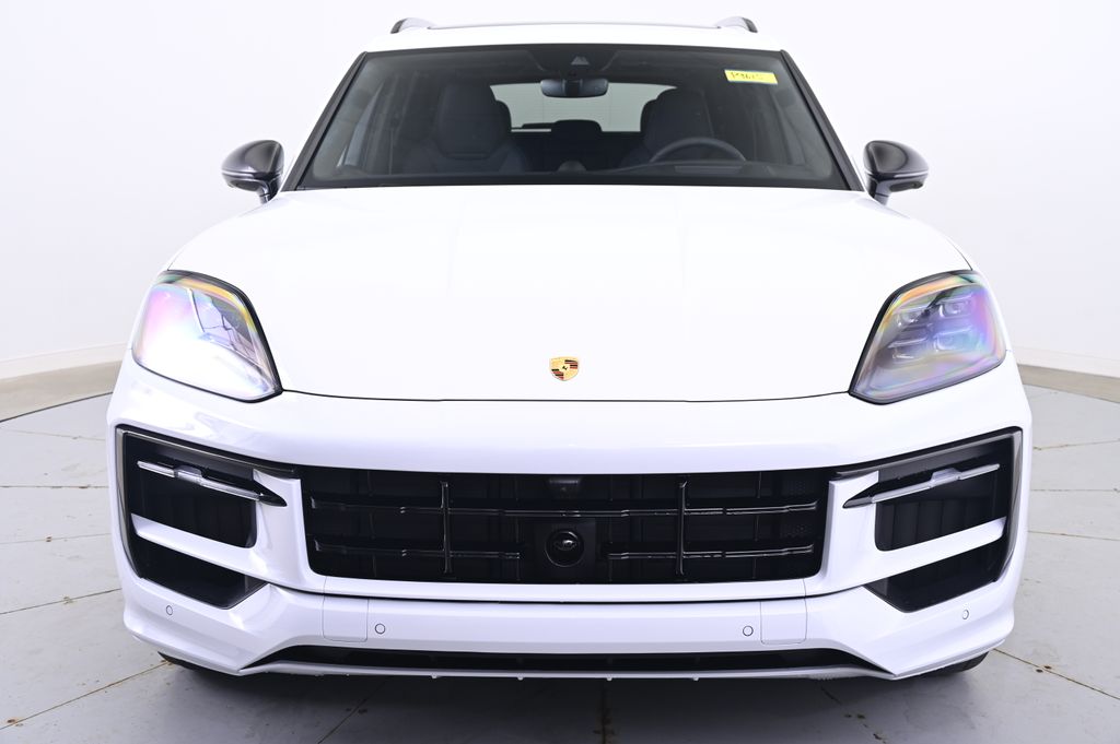 Thumbnail: 2026 Porsche Cayenne - 10