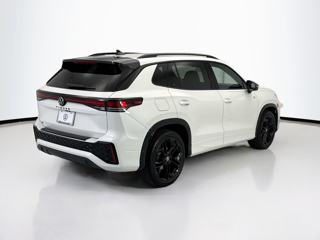 Thumbnail: 2026 Volkswagen Tiguan - 5